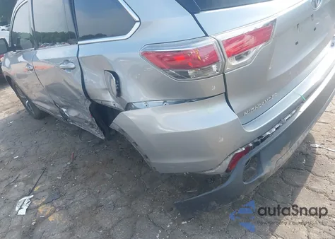 2016 Toyota Highlander Xle V6 z USA, uszkodzony, nr VIN 5TDKKRFHXGS140164